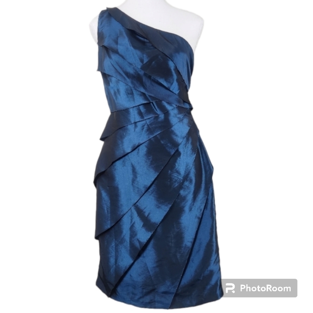 Dressbran collection one shoulder midi Dress Size 4, Features side zipper